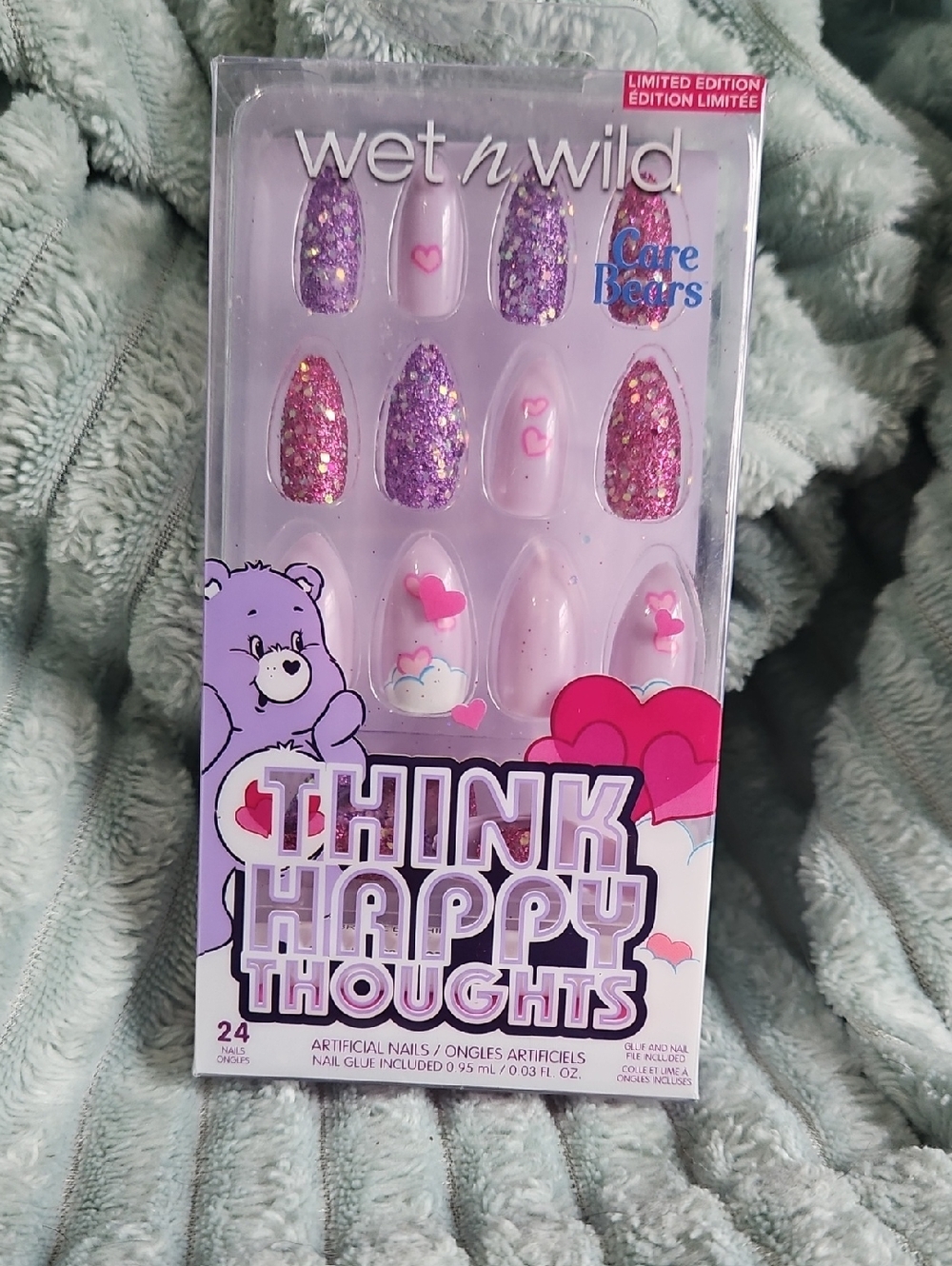 wet n wild Care Bears Think Happy Thoughts Artificial Nails